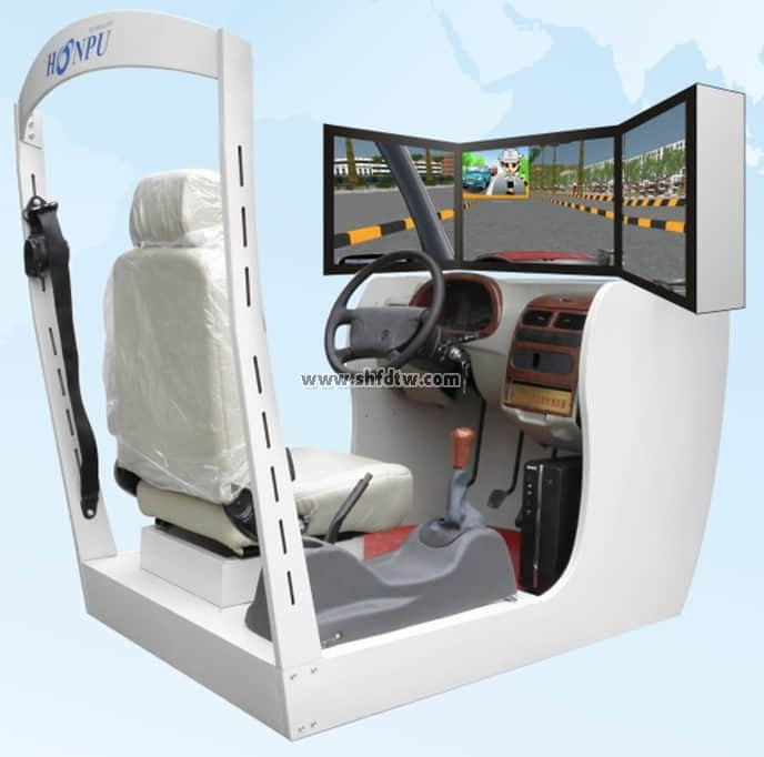 智能汽車(chē)駕駛模擬器
